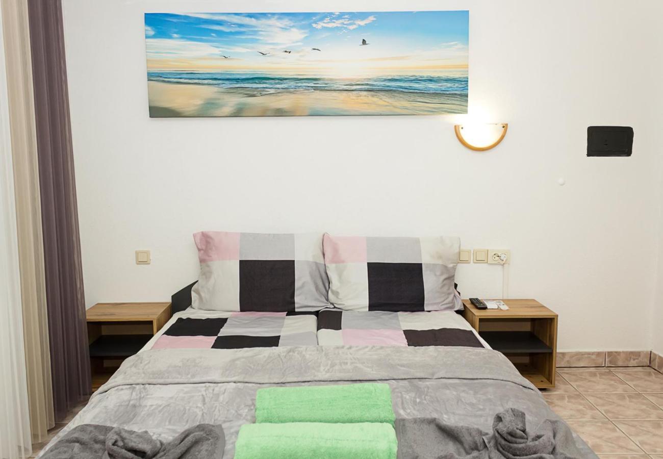 Two Identical Designer 2Bd Flats With Sea View In Balchik By Flat Mаnager Apartment Exterior photo